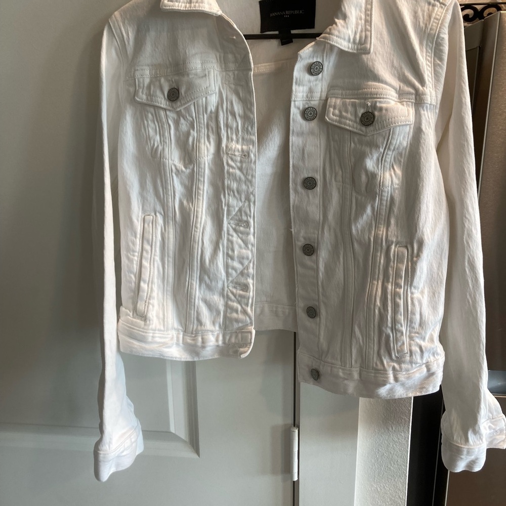 Banana Republic White Jean Jacket Classic Denim Style
